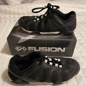 Girls GK Shadow Black cheer shoes